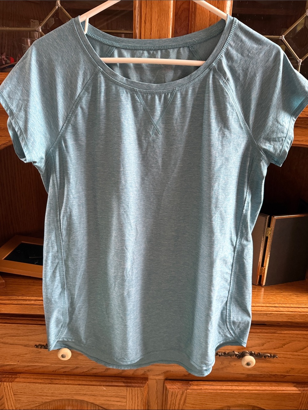Eddie Bauer Light Blue Short Sleeve Athletic Tee size medium like new